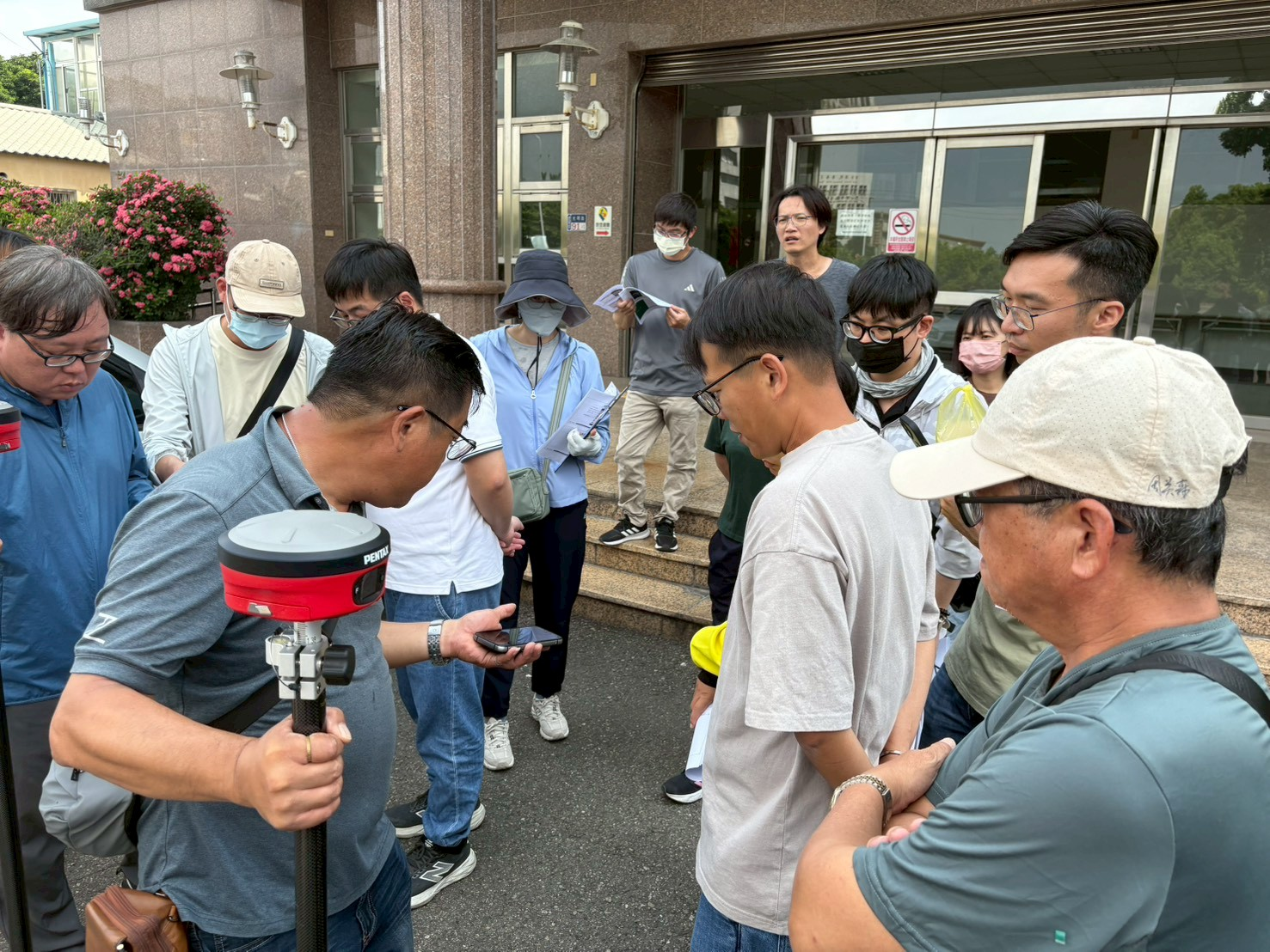 GX2一機在手，RTK輕鬆擁有