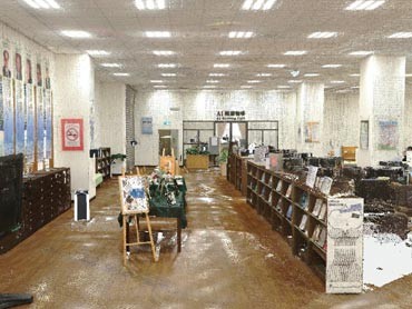 解開『空間迷向』之謎：用點雲模擬真實環境的空間尋路實驗